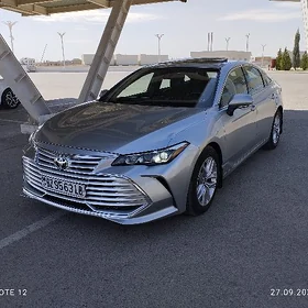 Toyota Avalon 2019