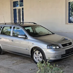 Opel Astra 2003
