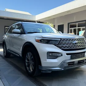 Ford Explorer 2023