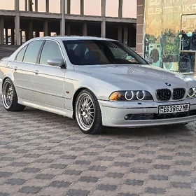 BMW E39 2002