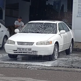 Toyota Camry 1998