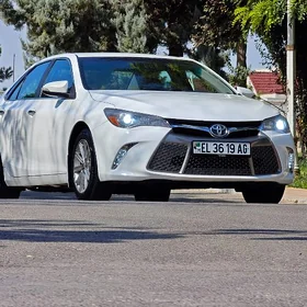 Toyota Camry 2016