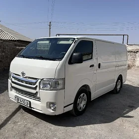 Toyota Hiace 2006
