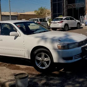 Toyota Cresta 1992