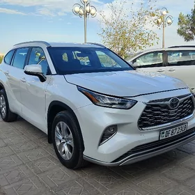 Toyota Highlander 2024