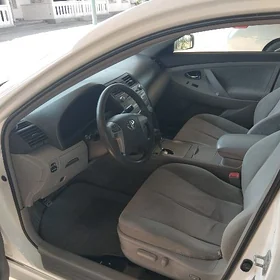 Toyota Camry 2011