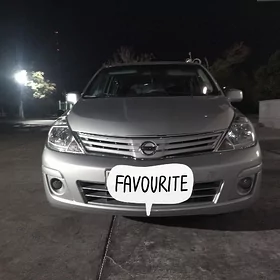 Nissan Versa 2011