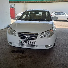 Hyundai Elantra 2010