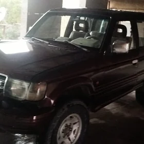 Mitsubishi Pajero 1996