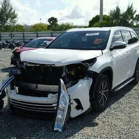 Toyota Highlander 2017