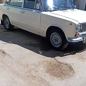 Lada 2104 1980