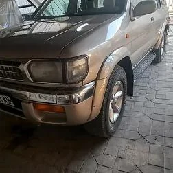 Nissan Pathfinder 1997