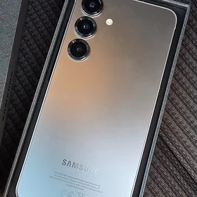 S25