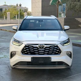 Toyota Highlander 2022
