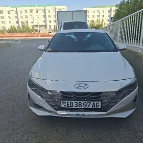 Hyundai Elantra 2021