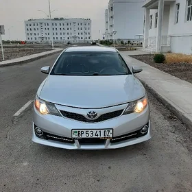 Toyota Camry 2013