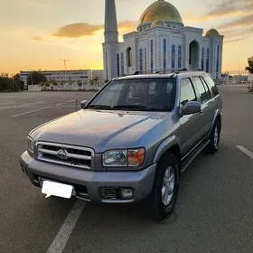 Nissan Pathfinder 2001