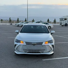 Toyota Avalon 2020
