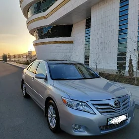 Toyota Camry 2010