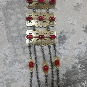 kümüş gadymy broşka