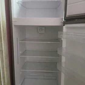 Vestel holodilnik