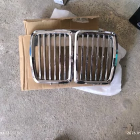 oblicowka BMW E30