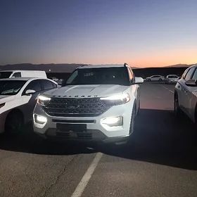 Ford Explorer 2023