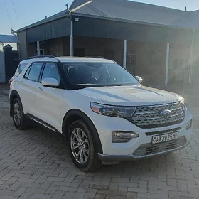 Ford Explorer 2022