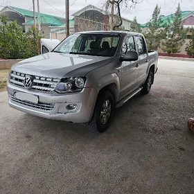 Volkswagen Amarok 2013
