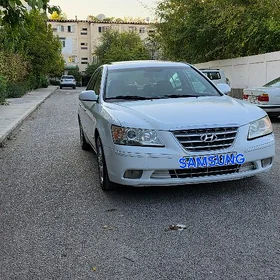 Hyundai Sonata 2009