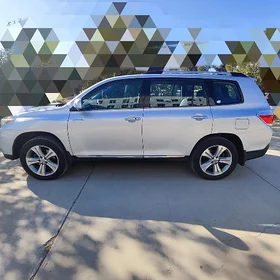 Toyota Highlander 2013