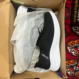 skechers