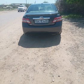 Toyota Camry 2010