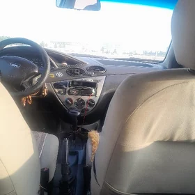 Ford Focus 2004