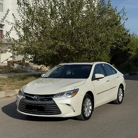 Toyota Camry 2016