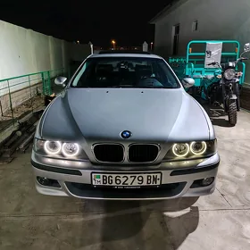 BMW E39 2002