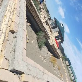 Ucaska mellek yer satlyk.