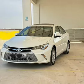 Toyota Camry 2015