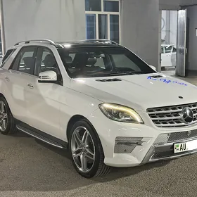 Mercedes-Benz ML350 2014