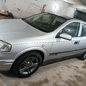 Opel Astra 2000