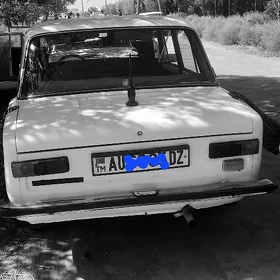 Lada 2104 1982
