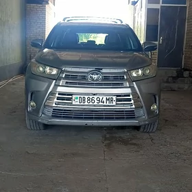 Toyota Highlander 2018