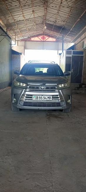 Toyota Highlander 2018 - 1