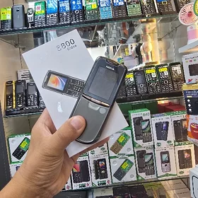 Nokia 8800 telfon