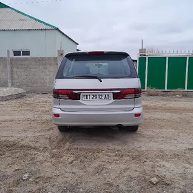 Toyota Previa 2005