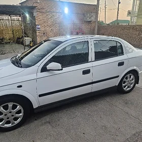 Opel Astra 2002