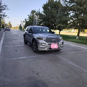 Ford Explorer 2021
