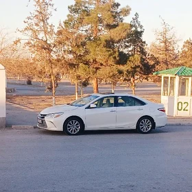 Toyota Camry 2016