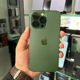 iPhone 13 Pro 76🔋