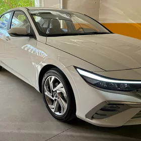 Hyundai Elantra 2026